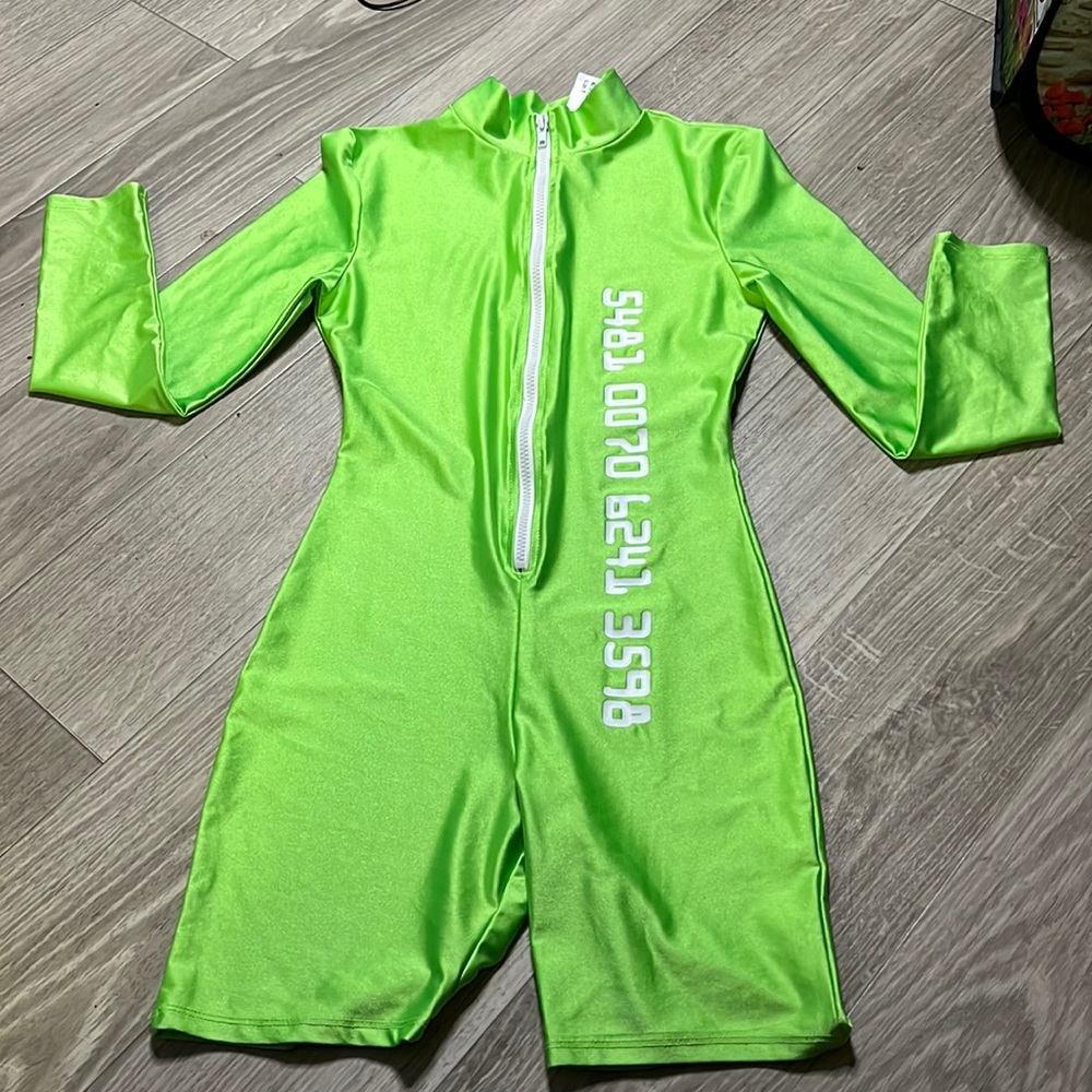 jumpsuit